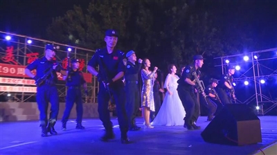 庆祝八一建军节军民一家亲晚会