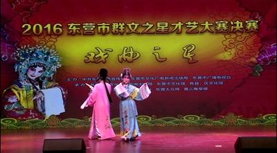 六月杨柳满树青