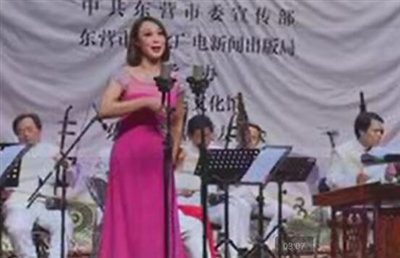 《姊妹易嫁》选段“见多少王孙公子骑骏马”